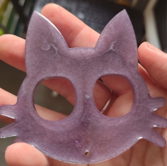 Purple cat self defense tool - Picture 3 of 3
